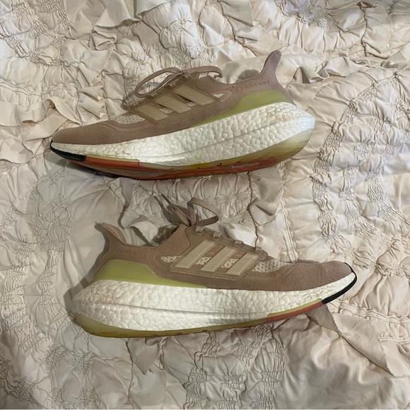 ADIDAS ULTRA BOOST 21 W 9 PINK / TAN - Picture 6 of 6